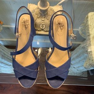 LIKE NEW LIFE STRIDE 9